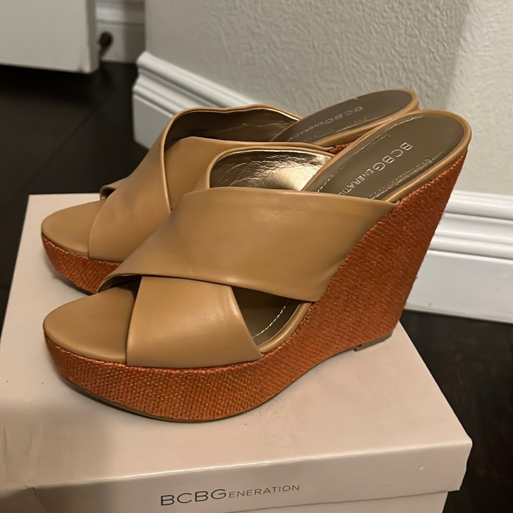 BCBG wedge heel